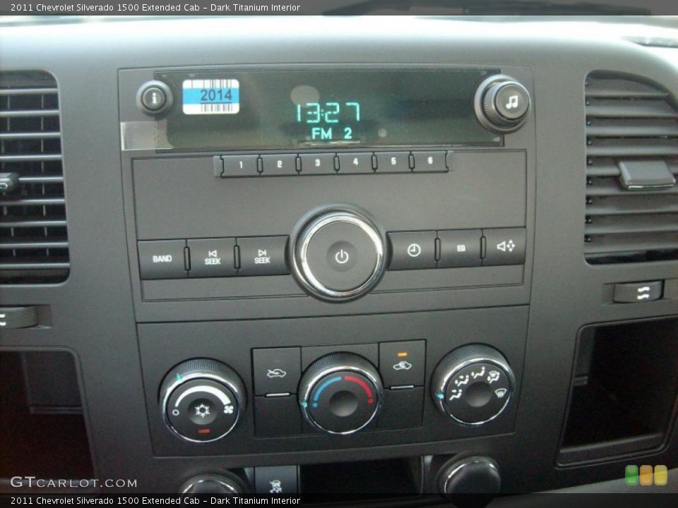 Dark Titanium Interior Controls for the 2011 Chevrolet Silverado 1500 Extended Cab #47628053