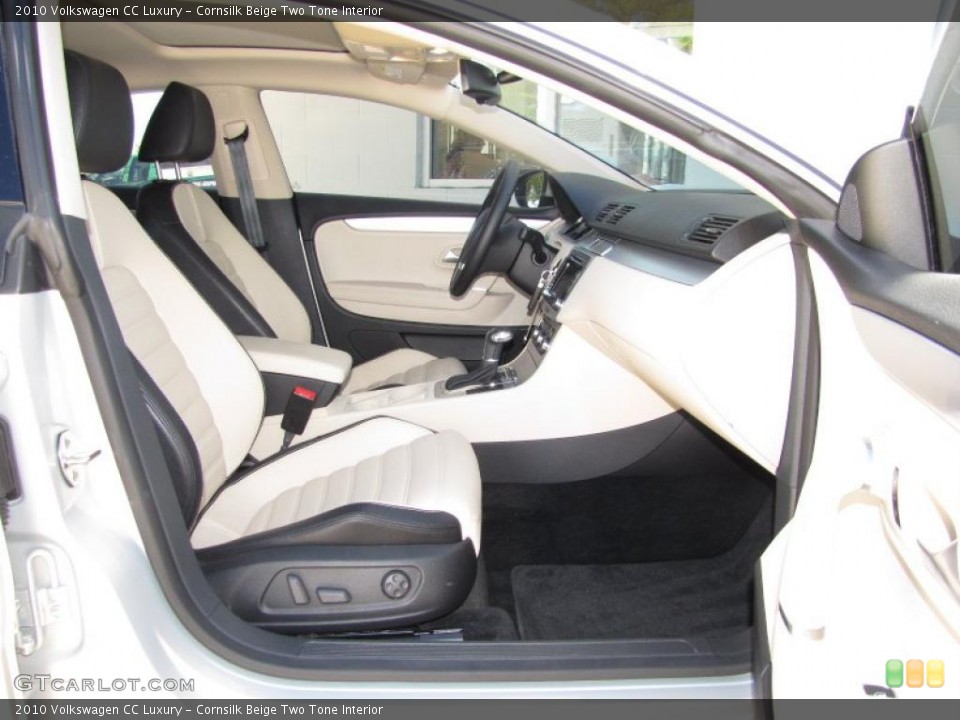 Cornsilk Beige Two Tone Interior Photo for the 2010 Volkswagen CC Luxury #47628872