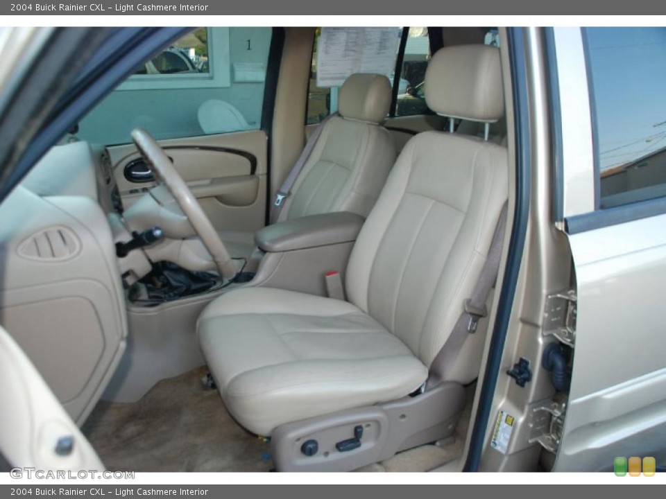 Light Cashmere Interior Photo for the 2004 Buick Rainier CXL #47633054