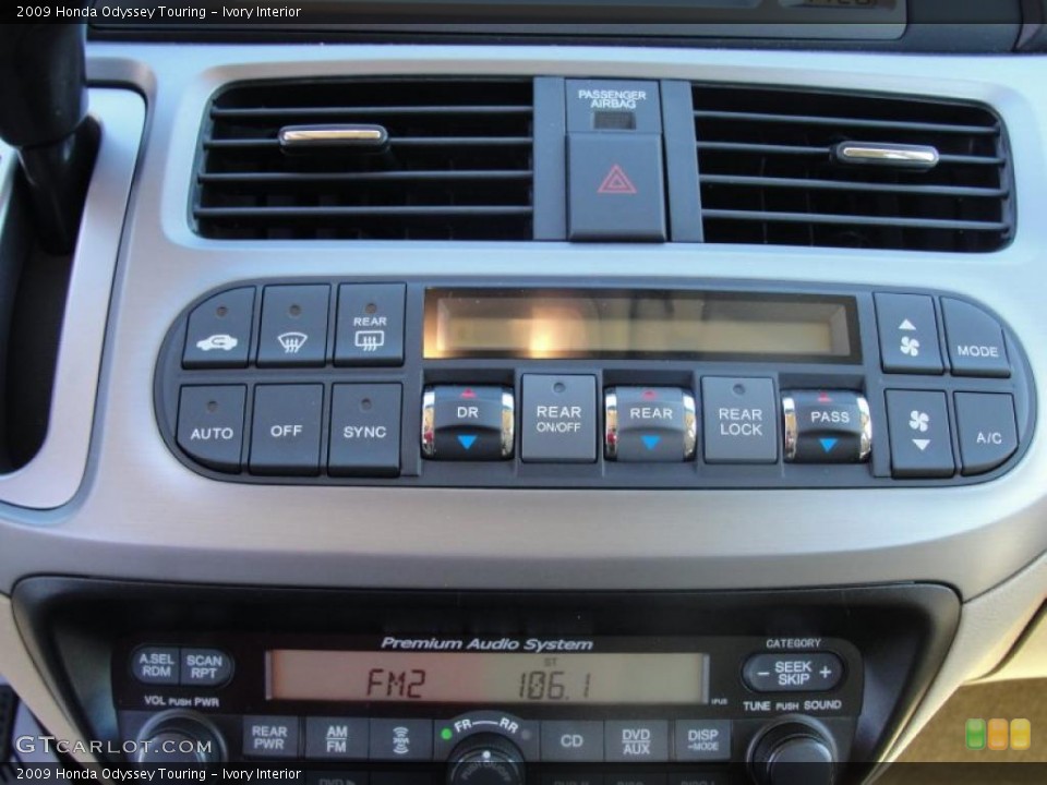 Ivory Interior Controls for the 2009 Honda Odyssey Touring #47634392
