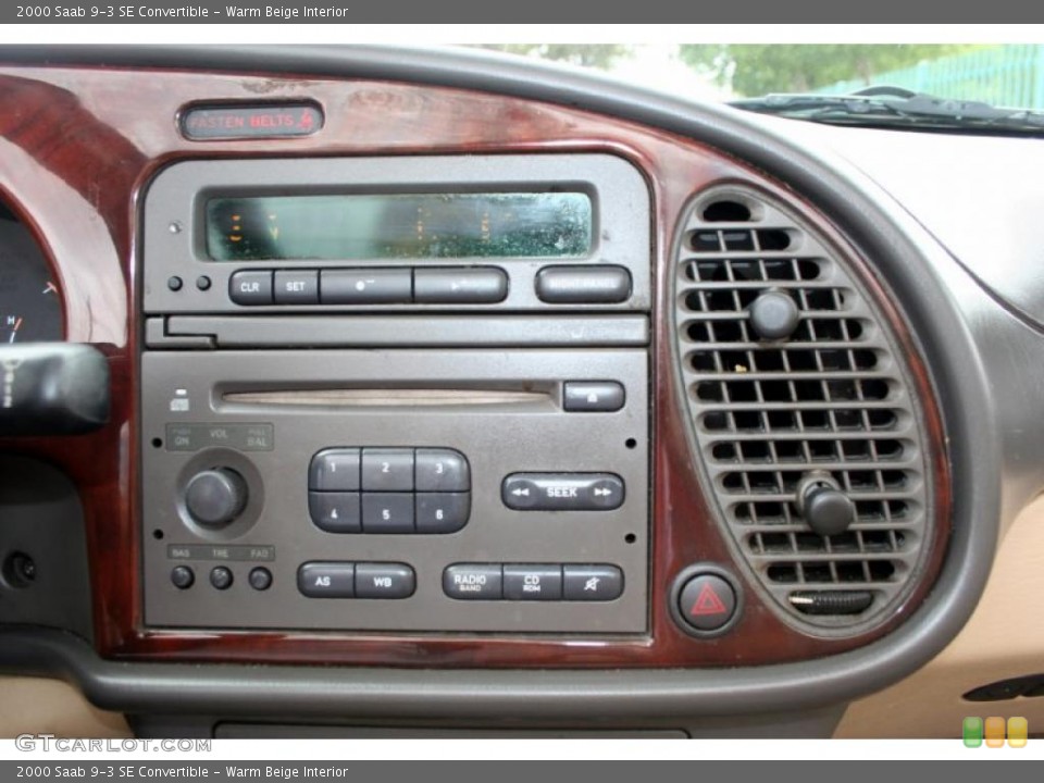 Warm Beige Interior Controls for the 2000 Saab 9-3 SE Convertible #47642317