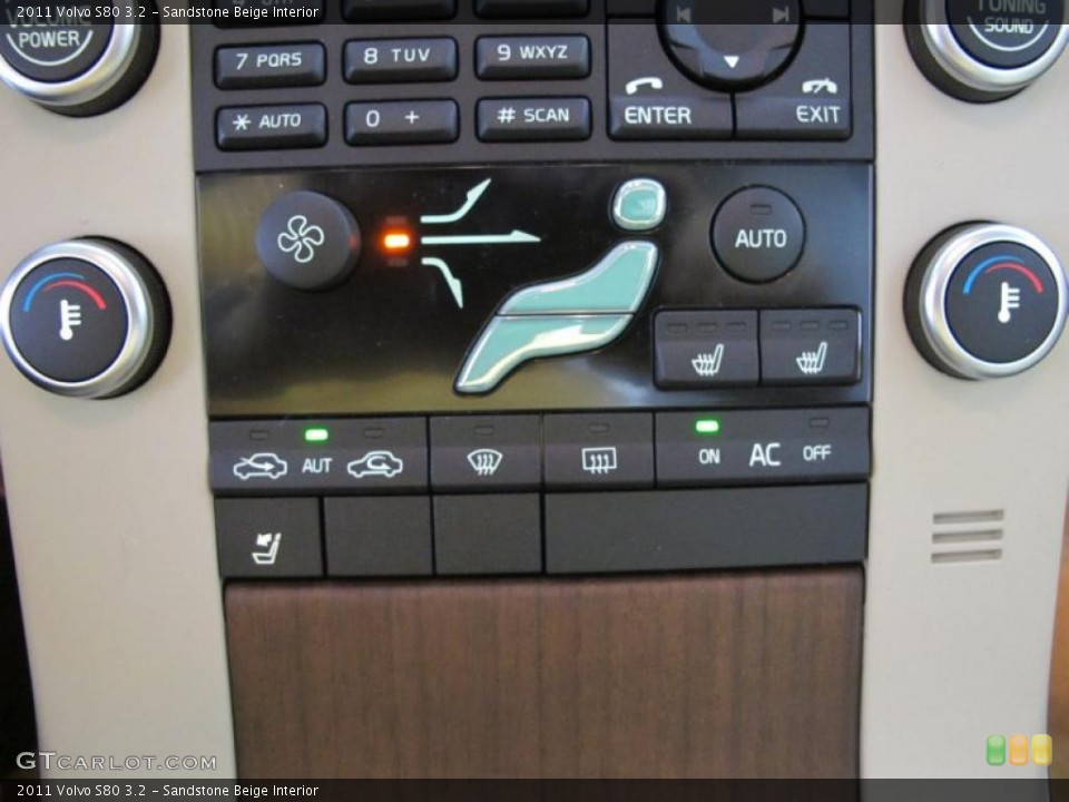 Sandstone Beige Interior Controls for the 2011 Volvo S80 3.2 #47652376