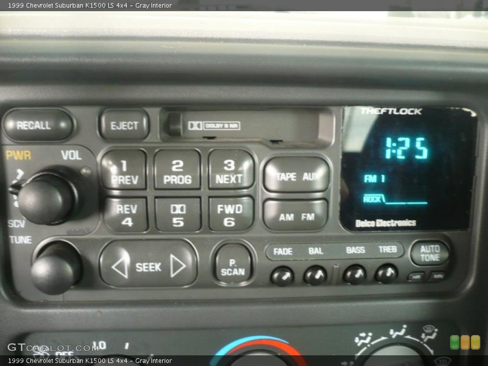 Gray Interior Controls for the 1999 Chevrolet Suburban K1500 LS 4x4 #47652541