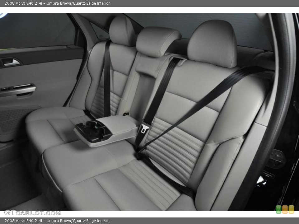Umbra Brown/Quartz Beige Interior Photo for the 2008 Volvo S40 2.4i #47659612