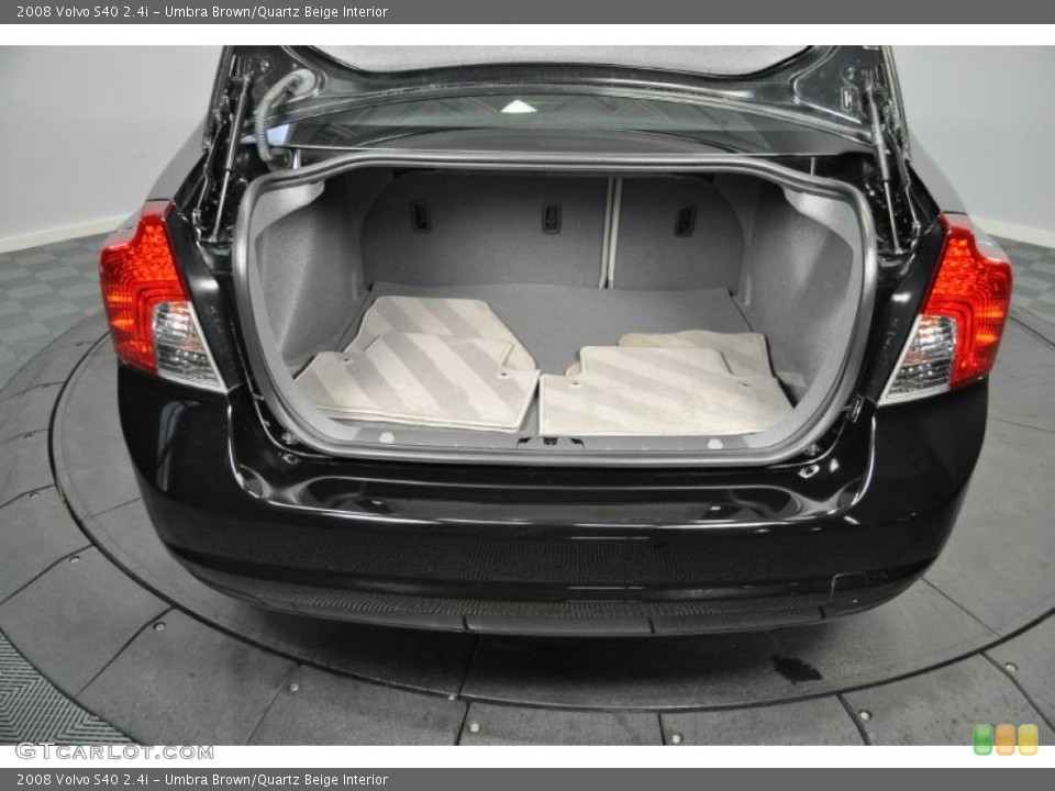 Umbra Brown/Quartz Beige Interior Trunk for the 2008 Volvo S40 2.4i #47659624