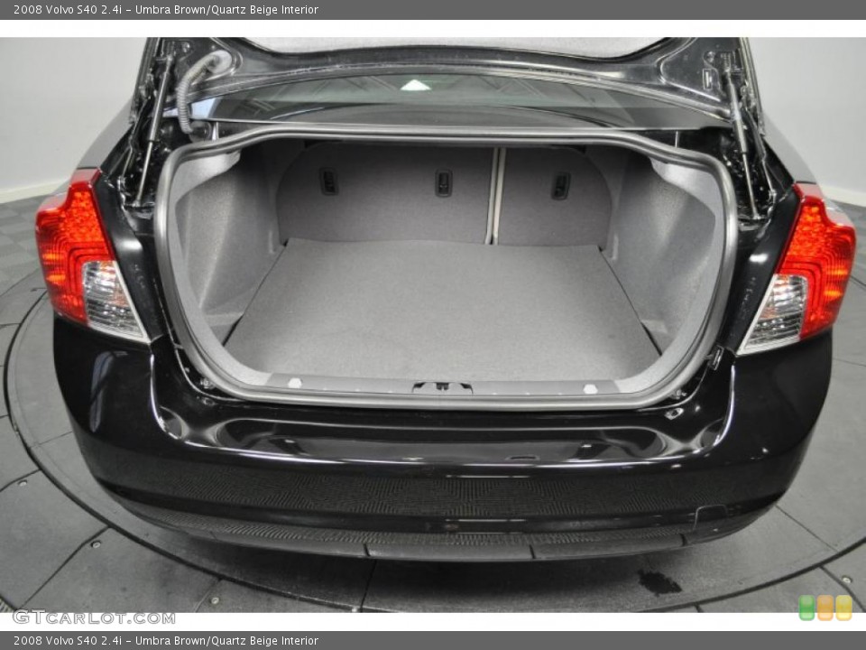 Umbra Brown/Quartz Beige Interior Trunk for the 2008 Volvo S40 2.4i #47659642
