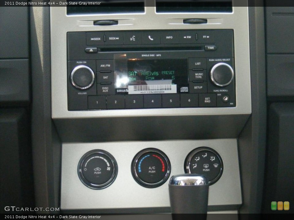Dark Slate Gray Interior Controls for the 2011 Dodge Nitro Heat 4x4 #47661169