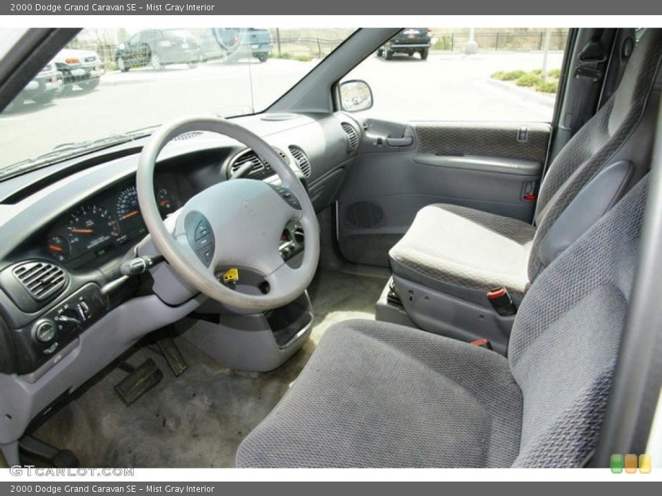 Mist Gray Interior Photo for the 2000 Dodge Grand Caravan SE #47665987