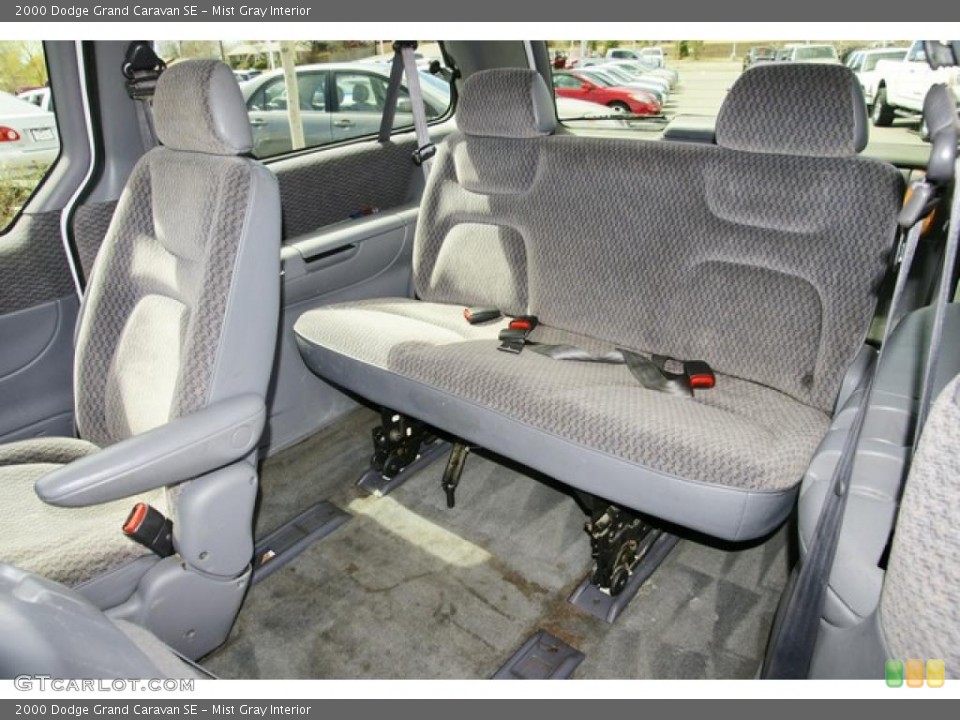 Mist Gray Interior Photo for the 2000 Dodge Grand Caravan SE #47666065