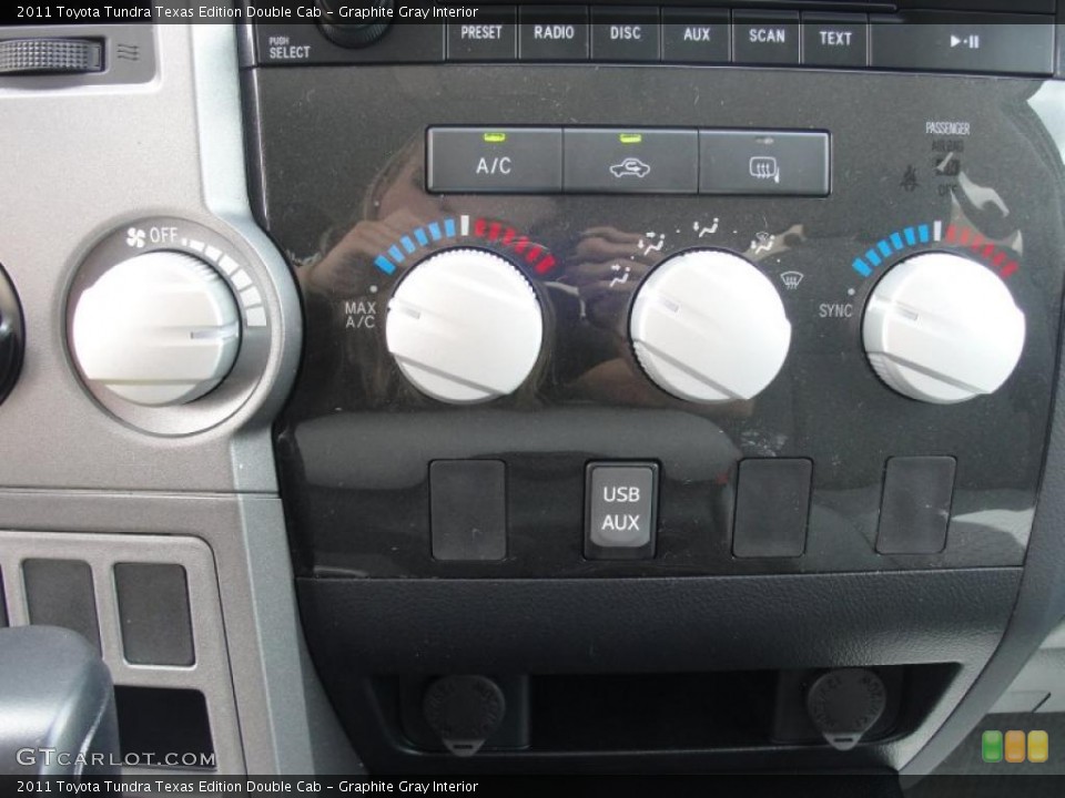 Graphite Gray Interior Controls for the 2011 Toyota Tundra Texas Edition Double Cab #47669182