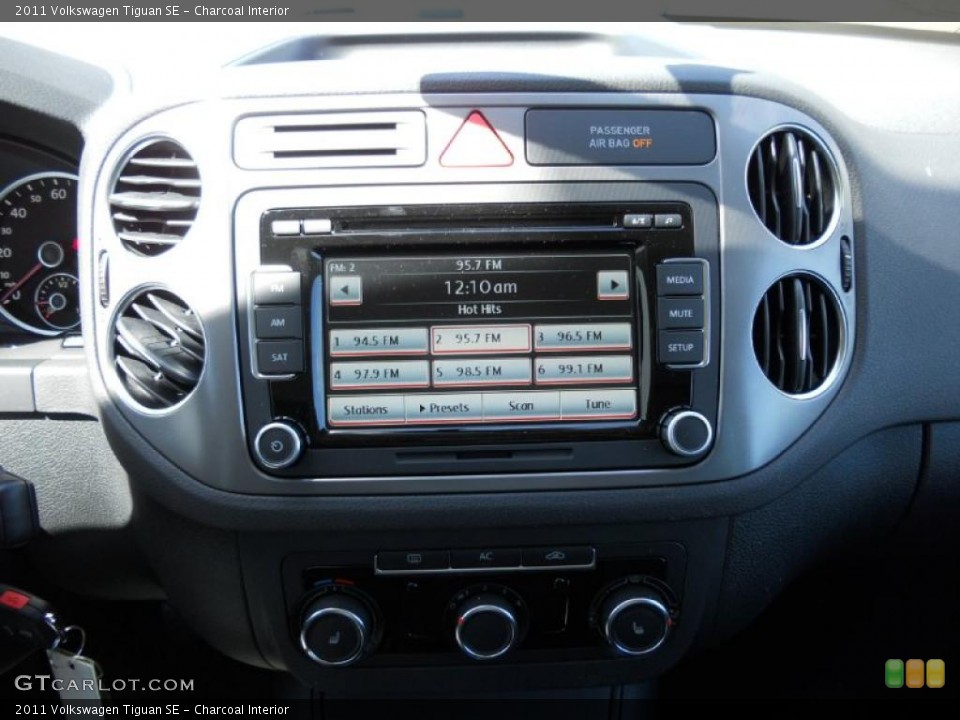 Charcoal Interior Controls for the 2011 Volkswagen Tiguan SE #47671324