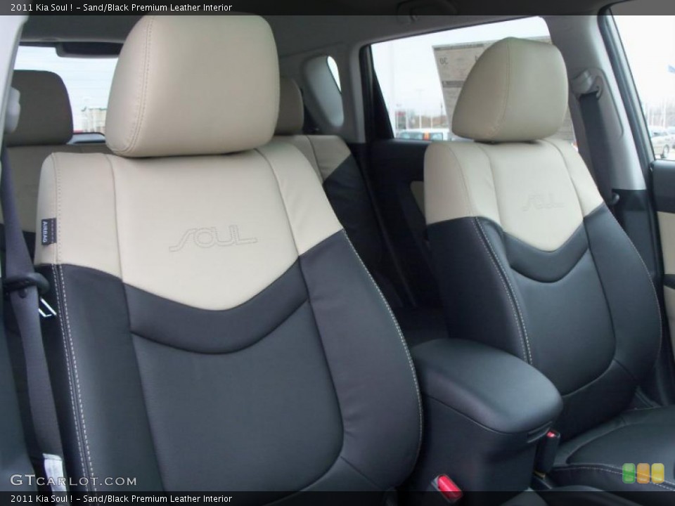 Sand/Black Premium Leather Interior Photo for the 2011 Kia Soul ! #47678191