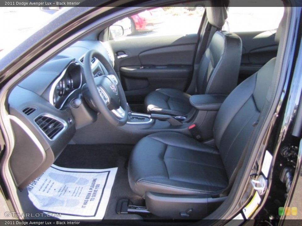 Black Interior Photo for the 2011 Dodge Avenger Lux #47678812