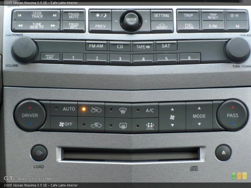 Cafe Latte Interior Controls for the 2005 Nissan Maxima 3.5 SE #47678824