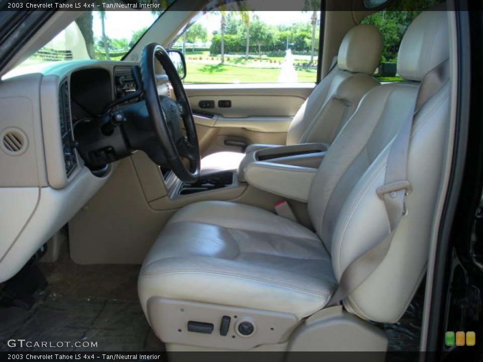 Tan/Neutral Interior Photo for the 2003 Chevrolet Tahoe LS 4x4 #47679874