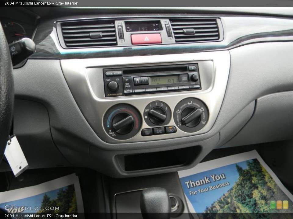 Gray Interior Controls for the 2004 Mitsubishi Lancer ES #47686048