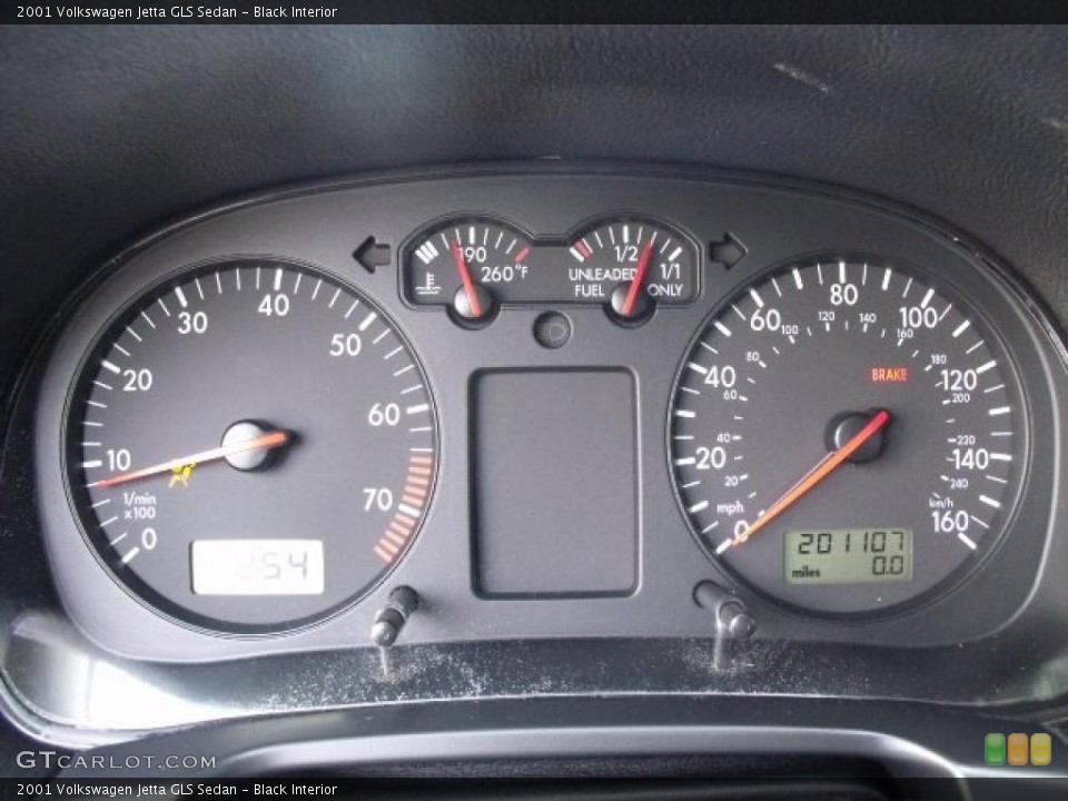 Black Interior Gauges for the 2001 Volkswagen Jetta GLS Sedan #47688358