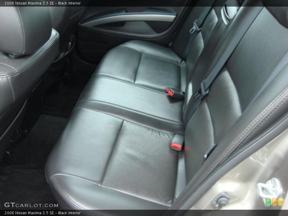 Black Interior Photo for the 2006 Nissan Maxima 3.5 SE #47688893