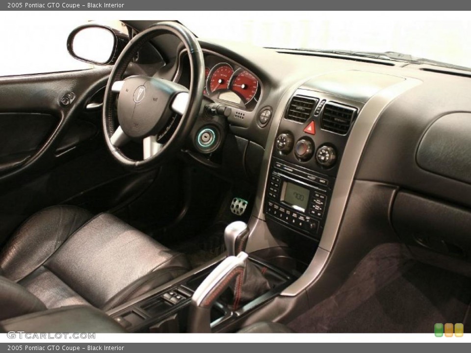 Black Interior Photo for the 2005 Pontiac GTO Coupe #47690280