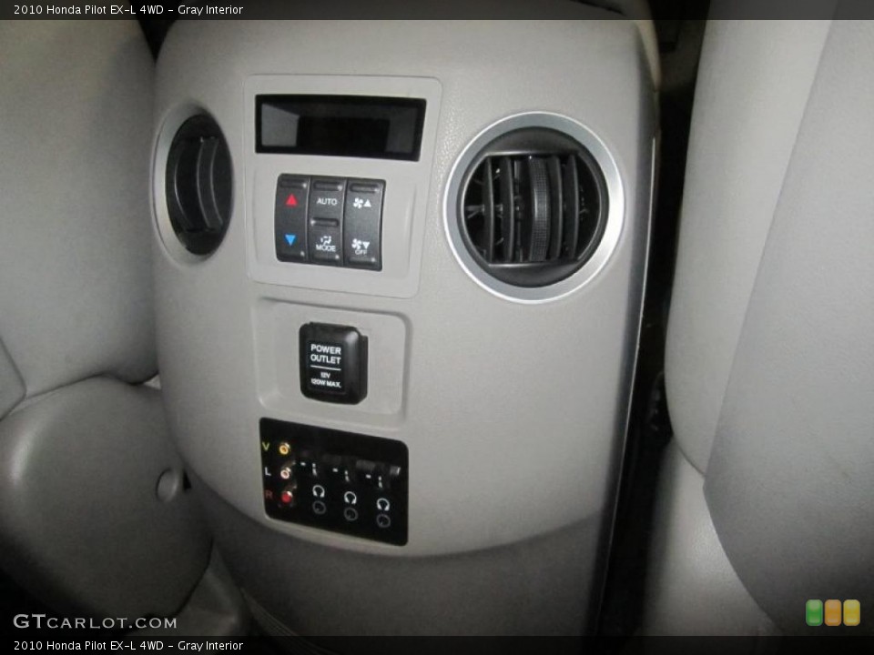 Gray Interior Controls for the 2010 Honda Pilot EX-L 4WD #47690952