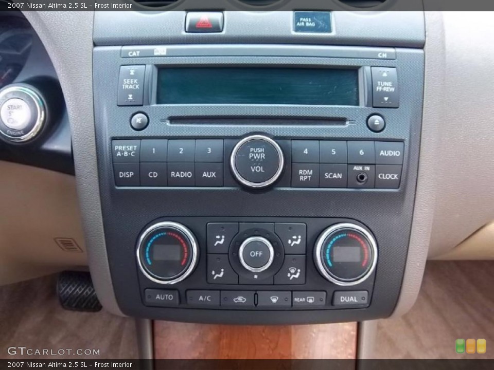 Frost Interior Controls for the 2007 Nissan Altima 2.5 SL #47692710
