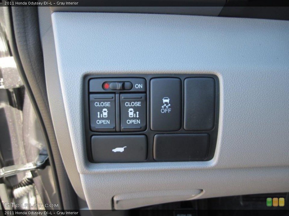 Gray Interior Controls for the 2011 Honda Odyssey EX-L #47696427