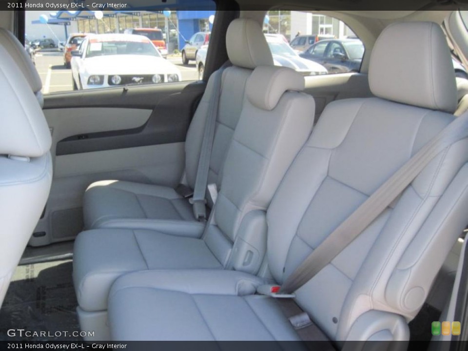 Gray Interior Photo for the 2011 Honda Odyssey EX-L #47696433
