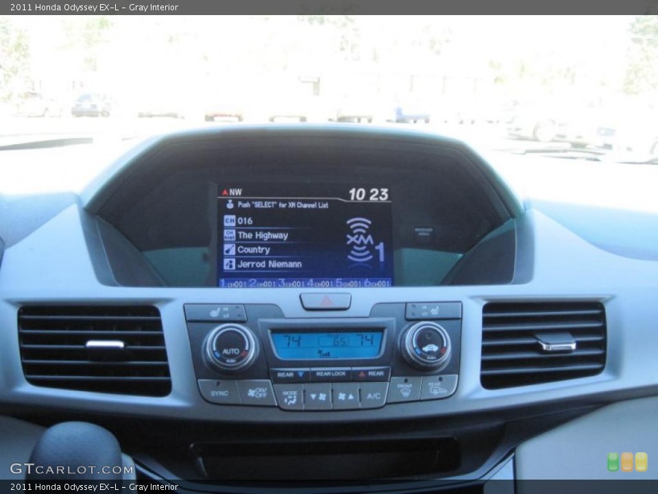 Gray Interior Controls for the 2011 Honda Odyssey EX-L #47696496