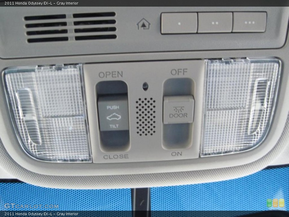 Gray Interior Controls for the 2011 Honda Odyssey EX-L #47696505