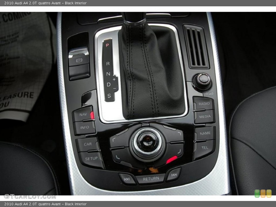 Black Interior Controls for the 2010 Audi A4 2.0T quattro Avant #47705974
