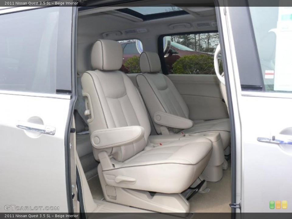 Beige Interior Photo for the 2011 Nissan Quest 3.5 SL #47708654