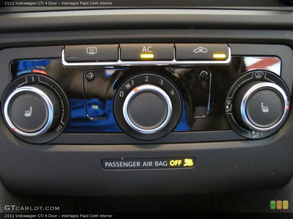 Interlagos Plaid Cloth Interior Controls for the 2011 Volkswagen GTI 4 Door #47713047