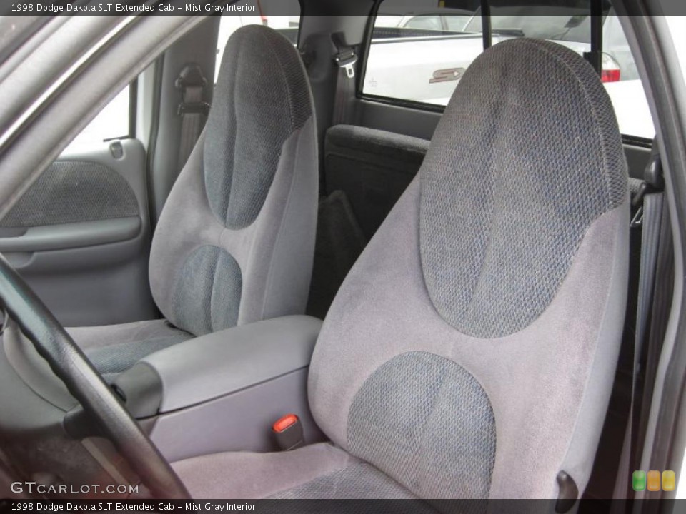 Mist Gray Interior Photo for the 1998 Dodge Dakota SLT Extended Cab #47719136