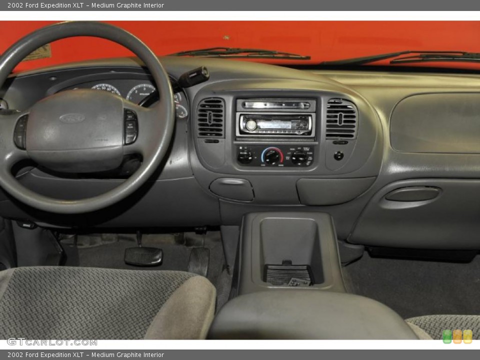 Medium Graphite Interior Dashboard for the 2002 Ford Expedition XLT #47719154