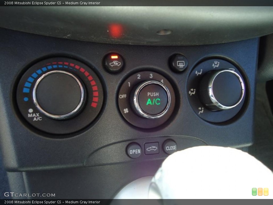 Medium Gray Interior Controls for the 2008 Mitsubishi Eclipse Spyder GS #47721041