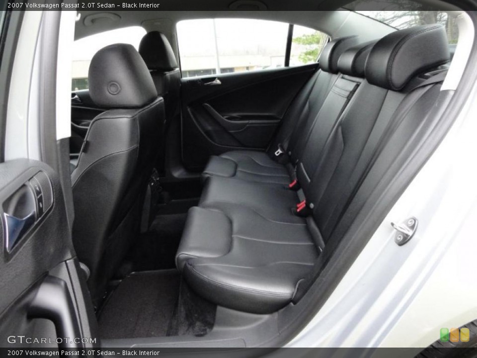 Black Interior Photo for the 2007 Volkswagen Passat 2.0T Sedan #47721821