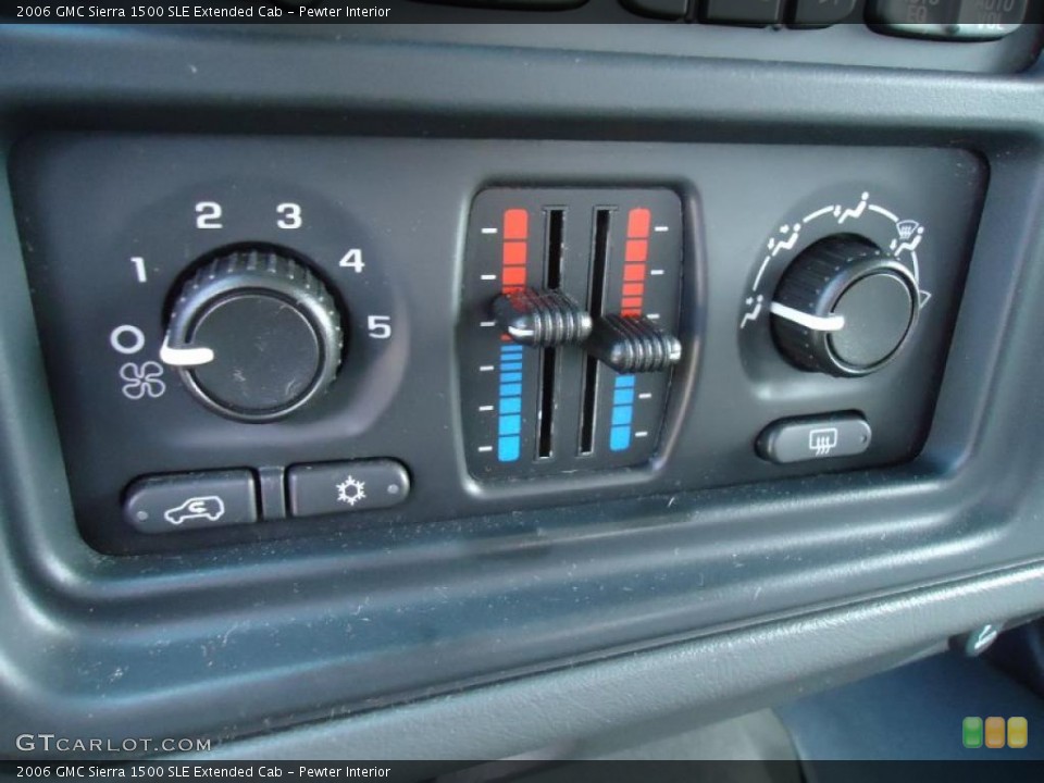 Pewter Interior Controls for the 2006 GMC Sierra 1500 SLE Extended Cab #47721971