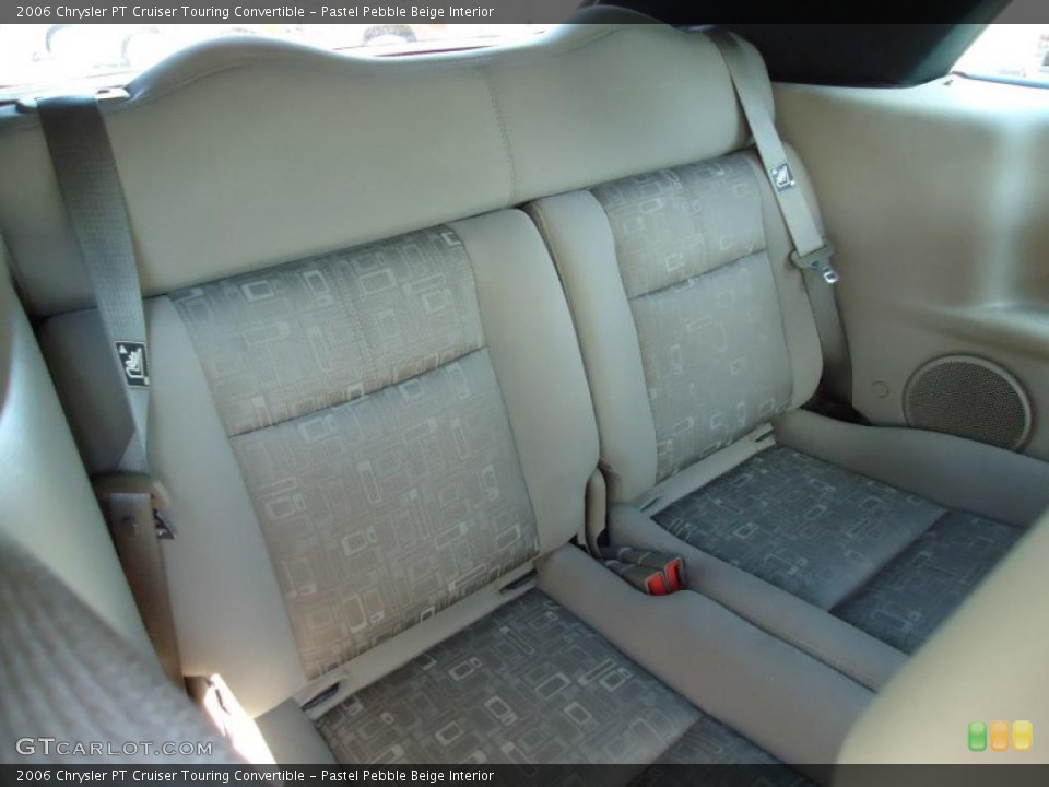 Pastel Pebble Beige Interior Photo for the 2006 Chrysler PT Cruiser Touring Convertible #47722760