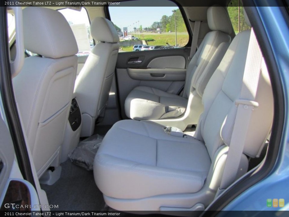 Light Titanium/Dark Titanium Interior Photo for the 2011 Chevrolet Tahoe LTZ #47723837
