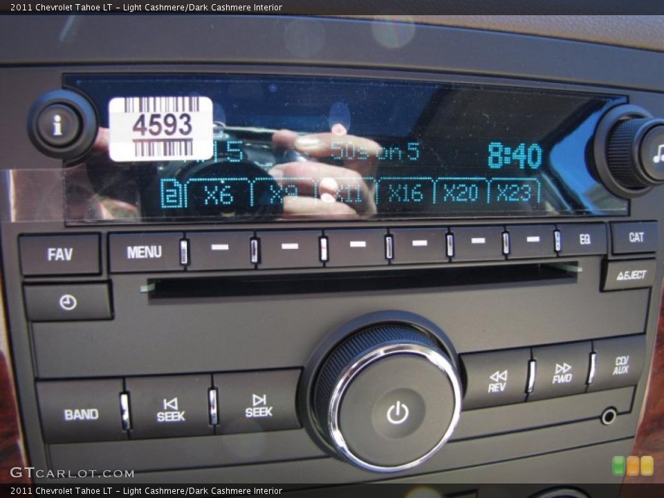 Light Cashmere/Dark Cashmere Interior Controls for the 2011 Chevrolet Tahoe LT #47724317