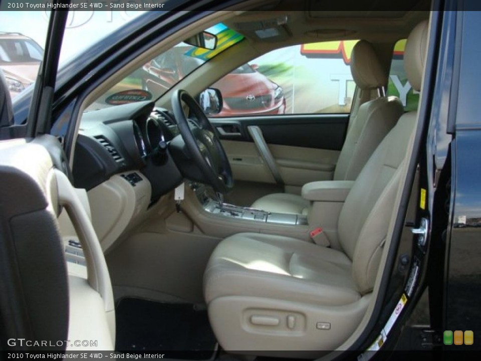 Sand Beige Interior Photo for the 2010 Toyota Highlander SE 4WD #47730486