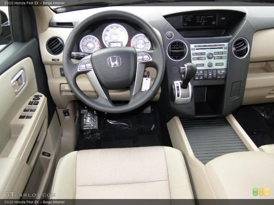Beige Interior Dashboard for the 2010 Honda Pilot EX #47730576