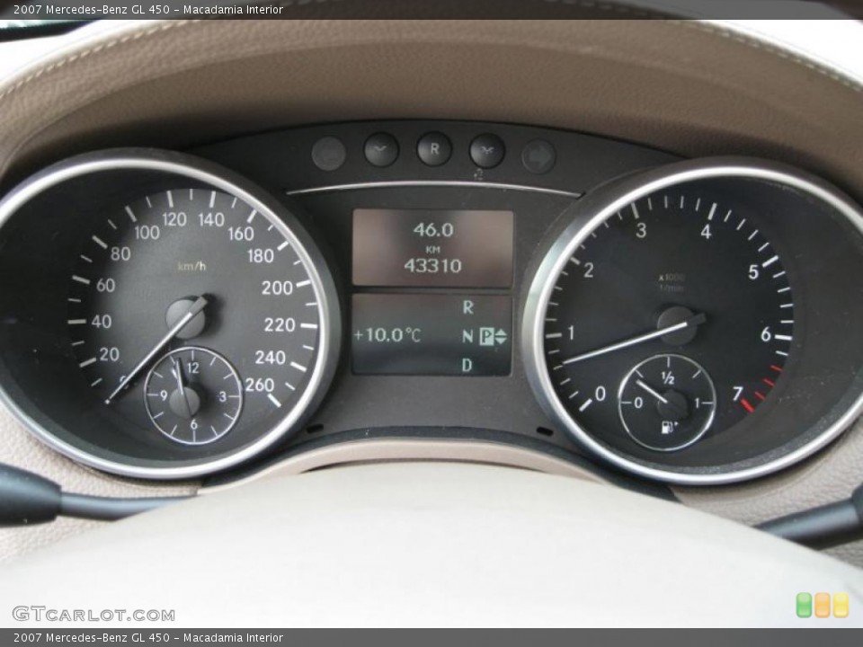 Macadamia Interior Gauges for the 2007 Mercedes-Benz GL 450 #47732536