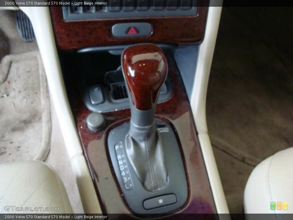 Light Beige Interior Transmission for the 2000 Volvo S70  #47732731