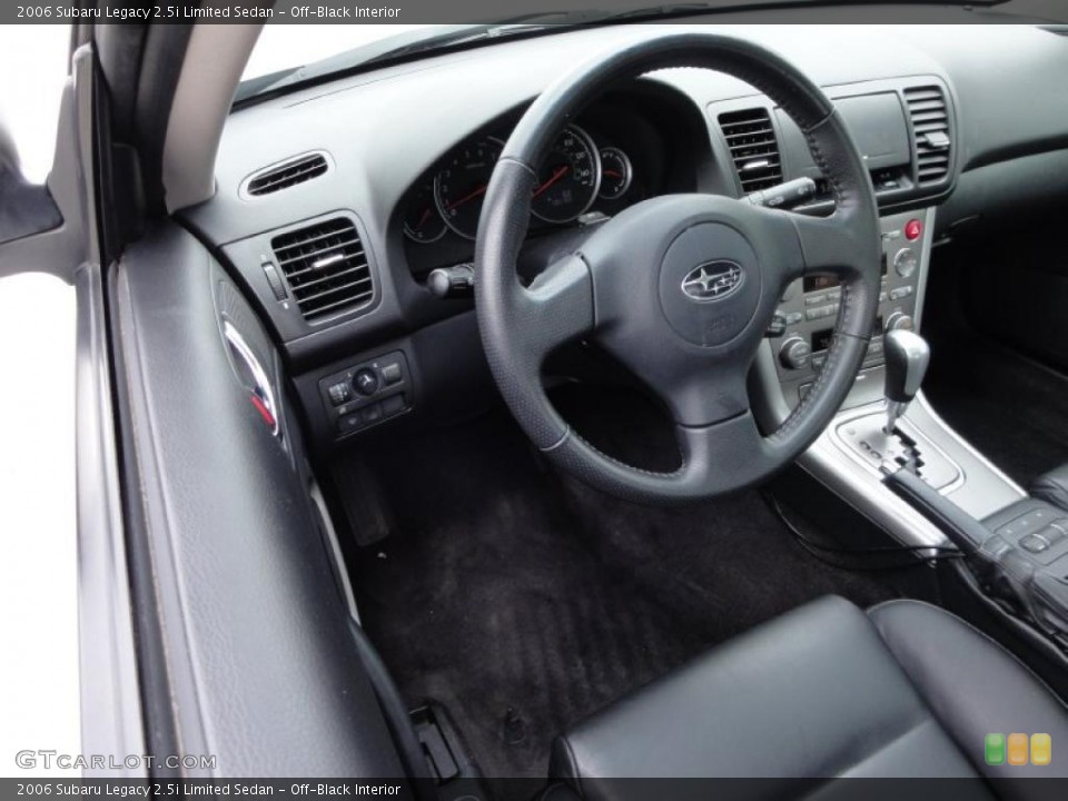 Off-Black Interior Photo for the 2006 Subaru Legacy 2.5i Limited Sedan #47733835