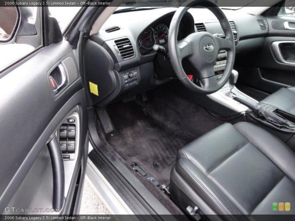 Off-Black Interior Photo for the 2006 Subaru Legacy 2.5i Limited Sedan #47733847