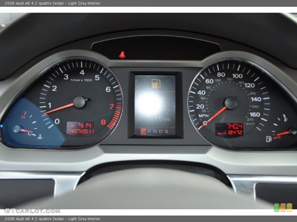 Light Grey Interior Gauges for the 2008 Audi A6 4.2 quattro Sedan #47734504