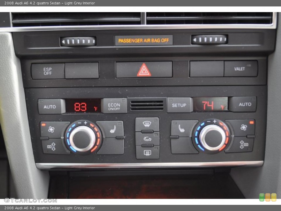 Light Grey Interior Controls for the 2008 Audi A6 4.2 quattro Sedan #47734570