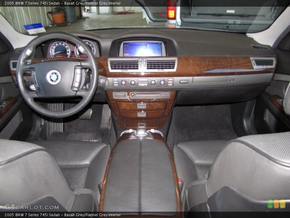 Basalt Grey/Flannel Grey Interior Dashboard for the 2005 BMW 7 Series 745i Sedan #47736670