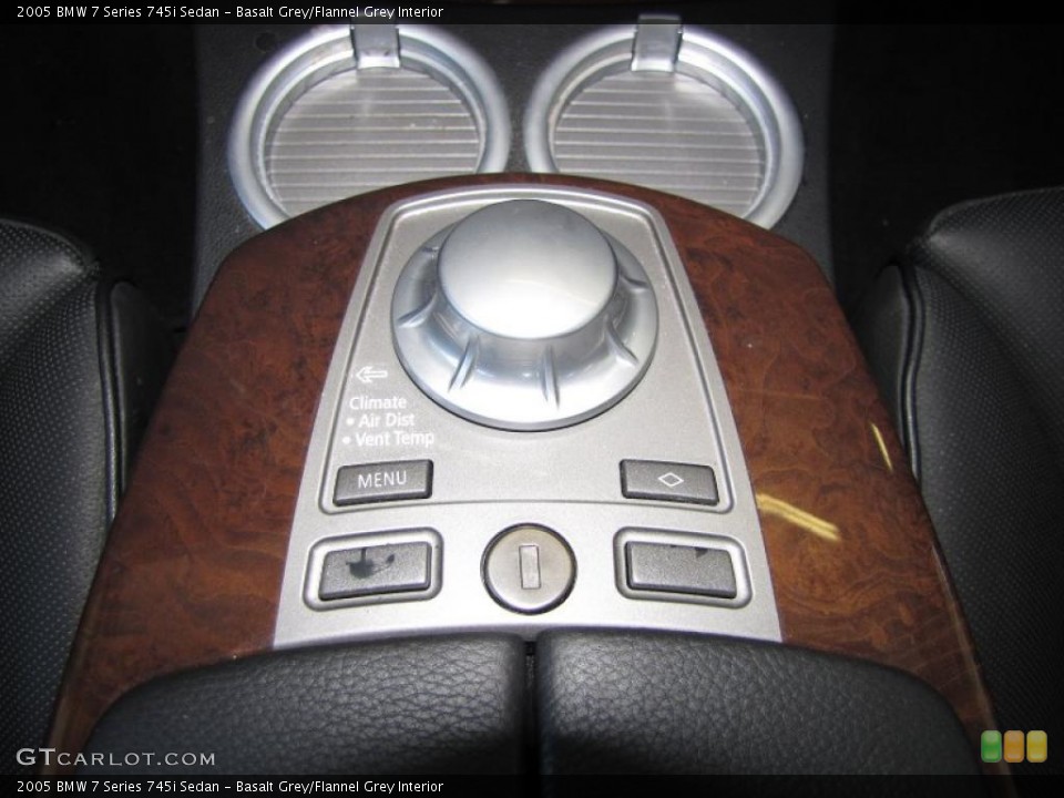 Basalt Grey/Flannel Grey Interior Controls for the 2005 BMW 7 Series 745i Sedan #47736706
